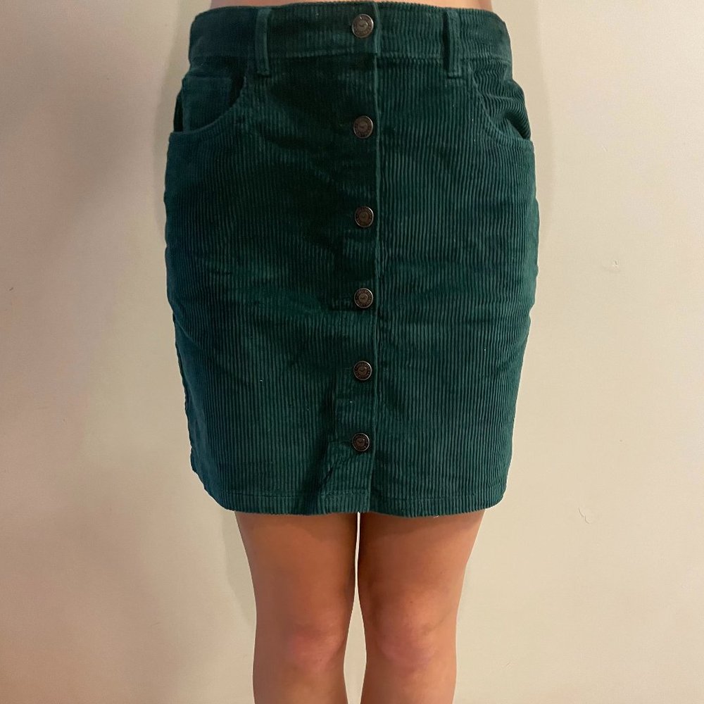 Button up corduroy green mini skirt - Hollister size medium --- New with tags!!!